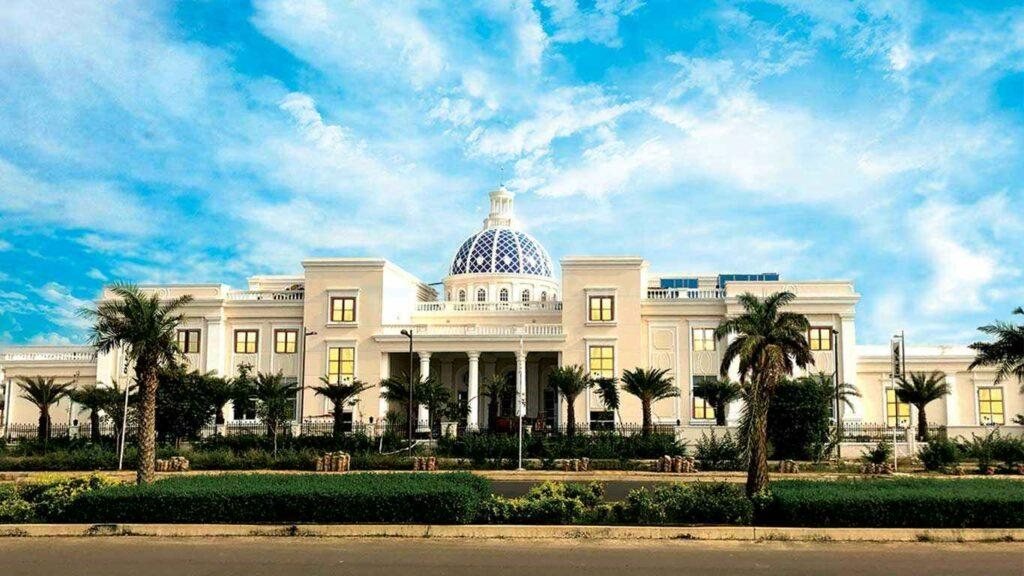 DLF Hyde Park Plots