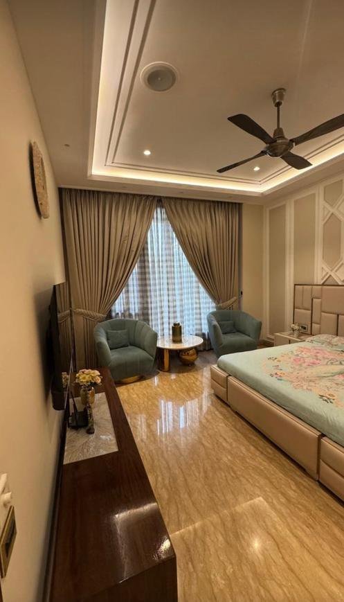 2 Kanal 7 BHK New Duplex House for Sale in Sector 15A, Chandigarh - photo