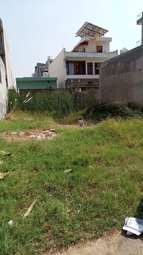 250 Gaj Park-Facing Plot for Sale in Block H, GMADA Aerocity Mohali - photo