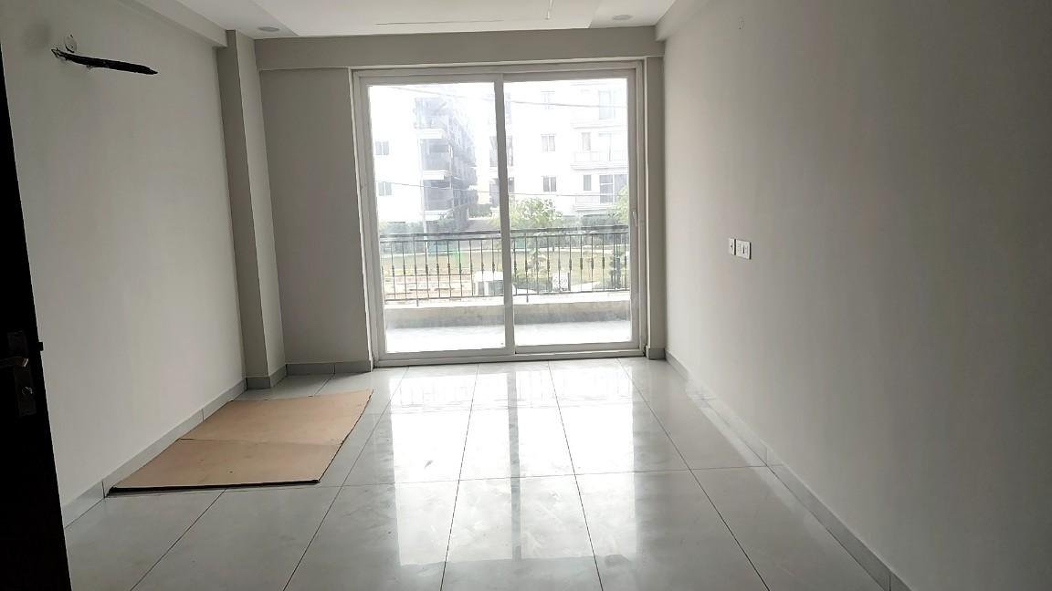 3 BHK Park-Facing Flat for Sale in SBP City of Dreams, Sector 127